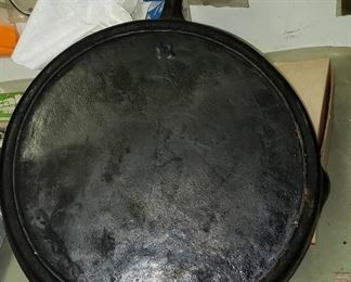 Large Cast iron Pan