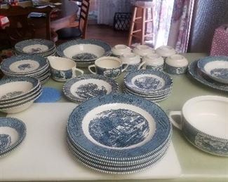 currier and ives dishes