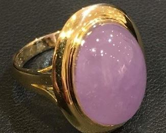 Lavender Jade and yellow gold ring