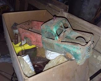 Vintage Metal Tin Truck Toy