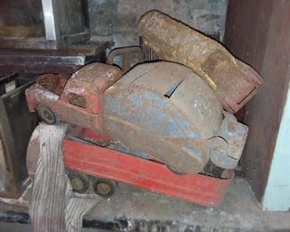Vintage Metal Tin Truck Toys