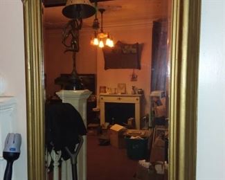 BEAUTIFUL GOLD TONED MIRRORED HALL TREE W/ MARBLE TOP