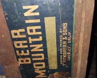 Vintage Bear Mountain Crate Face Plate