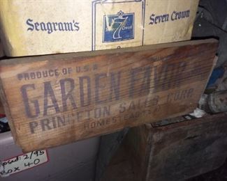 Antique Garden Favor Wooden Crate