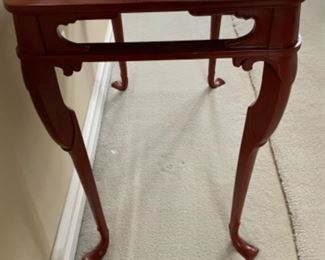 W-32    H-29    D-18