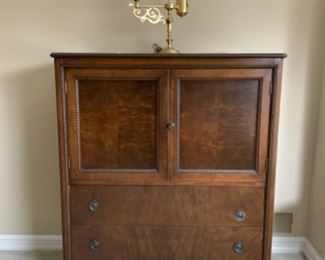 W-41    D-22    H-49