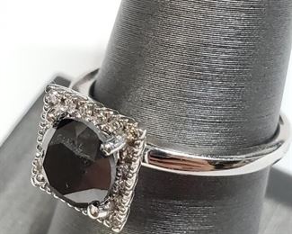  14K  Black Diamond(1.92ct) Diamond(0.1ct) Ring