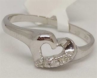 10K  Diamond Heart Shaped Ring
