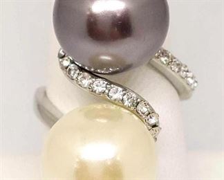 Designer Man-made Pearl Ring, Size 7