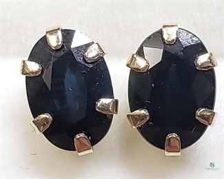  10K  Sapphire (2.2ct) Earrings