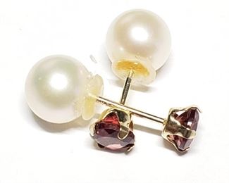 10K  Garnet (0.64ct) Freshwater Pearl 2 In 1  Earrings