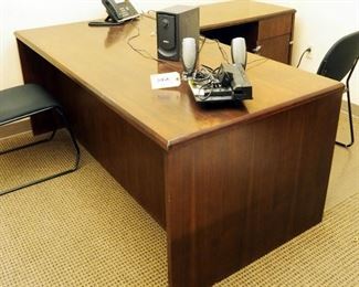 Solid Wood 4 Drawer Office Desk With Return, 30" x 71.5" x 78"
