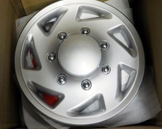 16" Plastic Hubcabs, Qty 4