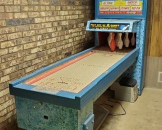 Vintage shuffle bowling arcade game