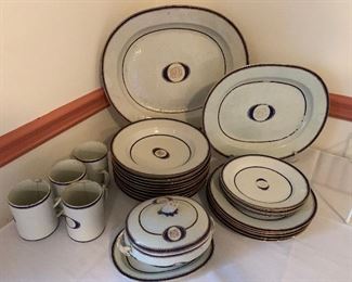 Dinnerware from the ship of Captain William Trotter (1769-1822)