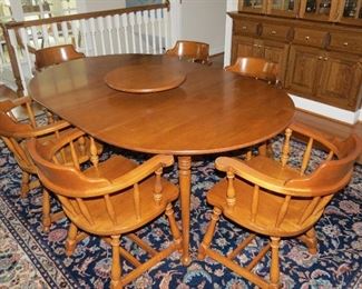 6 FT HARD ROCK MAPLE TABLE AND CHAIRS WITH MATCHING LAZY SUSAN.