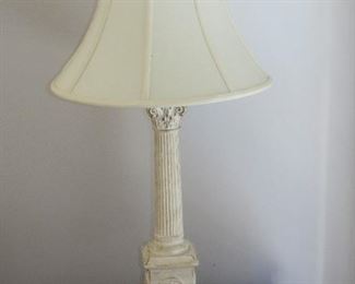 PAIR OF BEDSIDE LAMPS.
