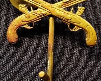 Antique "Dueling Pistols" Pin