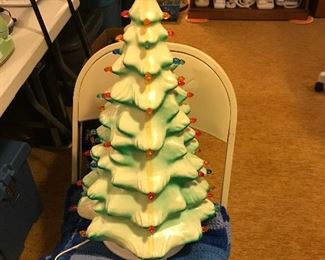 Blow mold tree