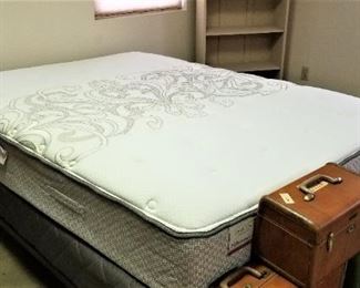 Super clean Queen Sealy mattress set with frame