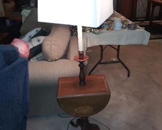 End table lamp