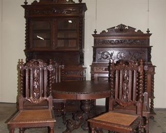 Louis XIII style gueridon table oak & Set 6 Louis XIII style chairs oak