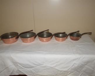 Set 5 quality shiny copper pans