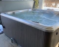 Tempo ® 6 Person Hot Tub-With seating for up to 6 people, the Hot Spot® Tempo relieves tension with targeted jets, including Directional Massage jets.  Finished with impressive styling, LED lighting and total FiberCor™ insulation to conserve energy.The jet system offers an incredible 45 jets that relieve-tension in targeted areas including your back, neck, shoulders and calves.
