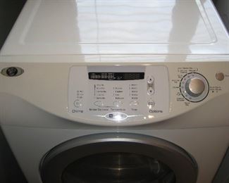 Maytag Neptune High Efficiency Washer & Maytag Neptune Dryer