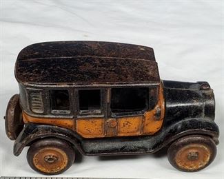 Toys Cast Iron Arcade Yellow Cab