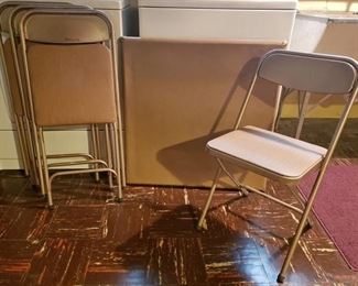 Vintage Samsonite Table & Chairs https://ctbids.com/#!/description/share/322543