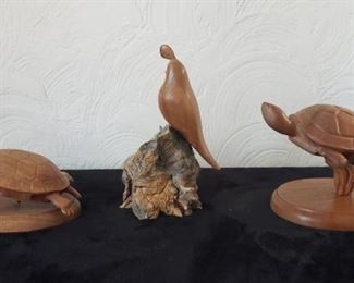Wood Carved Animals https://ctbids.com/#!/description/share/320557