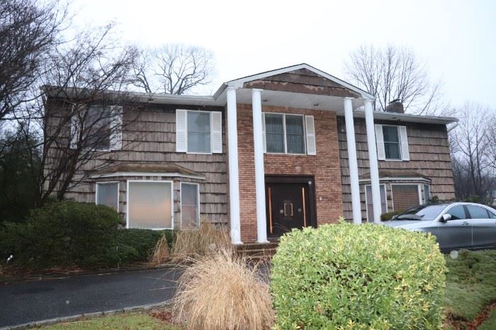 This sale is chock full of Unique, Quality Items as well as some that you hope to see frequently, such as 14k and Sterling.