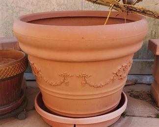 Large pot