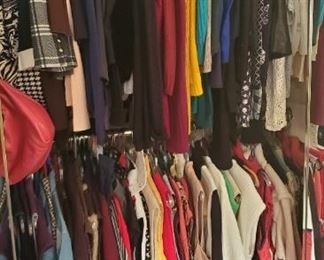 Medium petite to large petite 