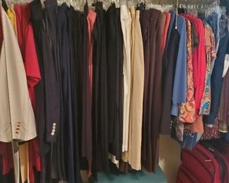 Size Medium petite to large petite 