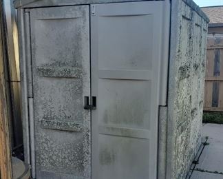 Outdoor storage shed 