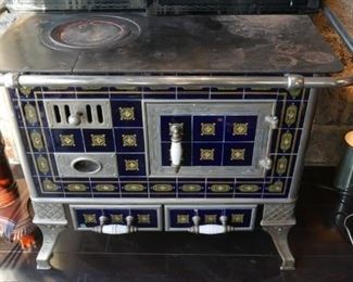Vintage French Country Stove