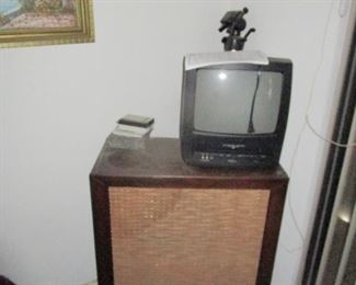 Giant speaker tied to 1950 era sound system