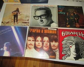 Hundreds of GREAT albums!