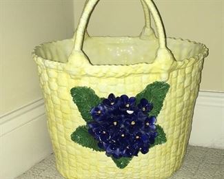 Porcelain basket made in Italy