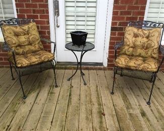 Vintage Cast Iron Ivy patio furniture