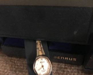 BENRUS lADIES' WATCH