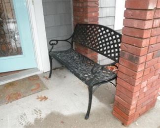 PR OF OUTDOOR BENCHES