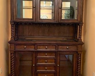 Now this is a Bar! Large beautiful Bar / China Cabinet Needs a new big room as a home! Comes in two pieces.