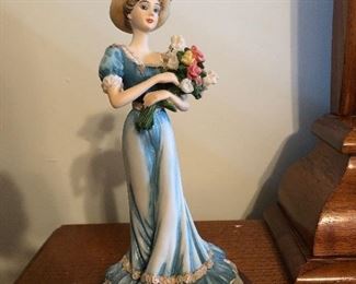 Figurine Collectibles