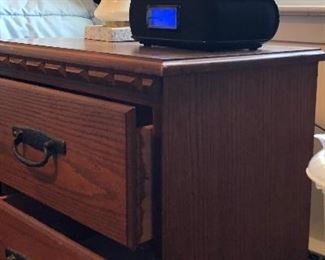 2 Drawer Nightstand