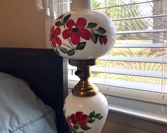 Floral lamp