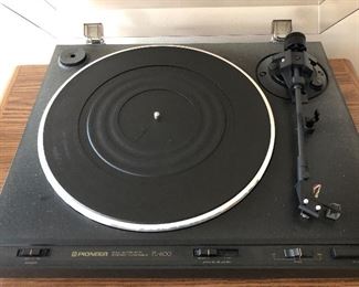 Pioneer Turntable