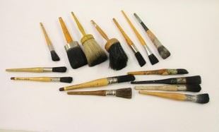 Lot of vintage paint brushes